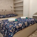 - Near And Town Center, Ground Floor With Small Garden Apartman Omiš