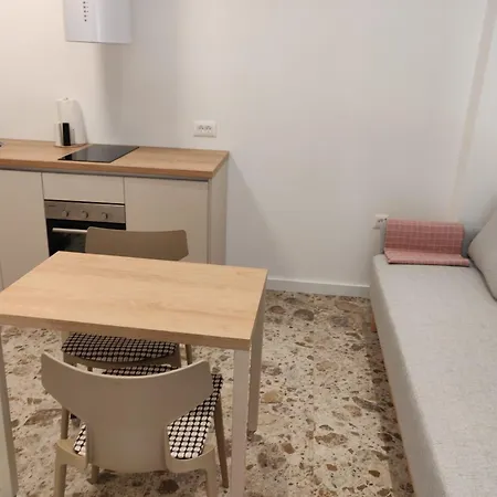 Apartment - Near And Town Center, Ground Floor With Small Garden *
